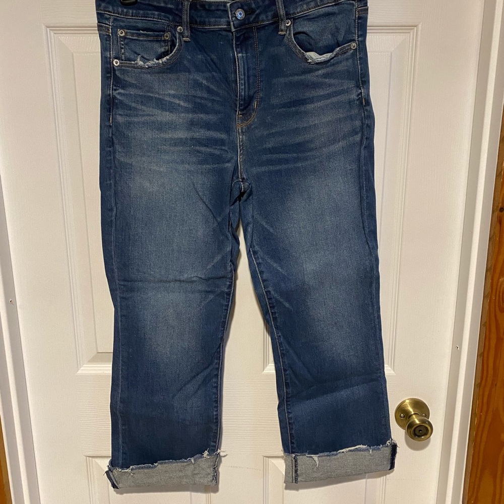 American Eagle Size 14 crop Jean